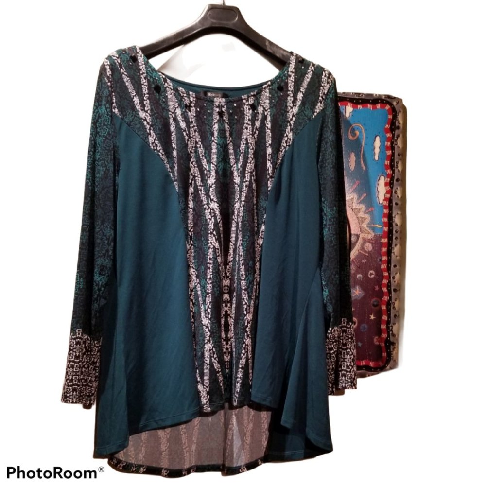 STYLE & CO. Green Sequined Ladies Blouse (Size 2X)
